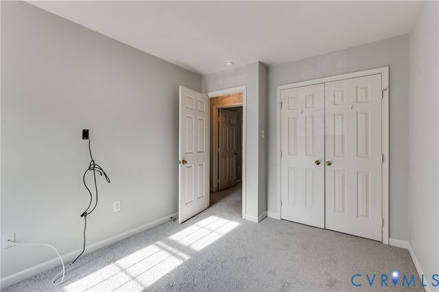 9006 Runyon Dr, Glen Allen, VA 23060