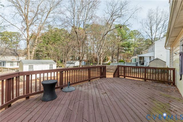 9006 Runyon Dr, Glen Allen, VA 23060