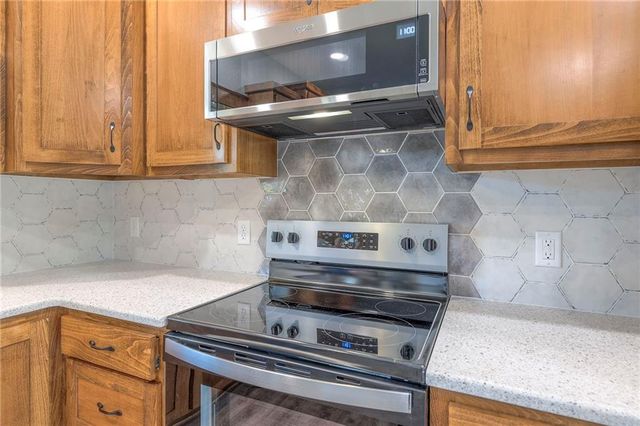 304 N Mulberry Street, Adrian, MO 64720