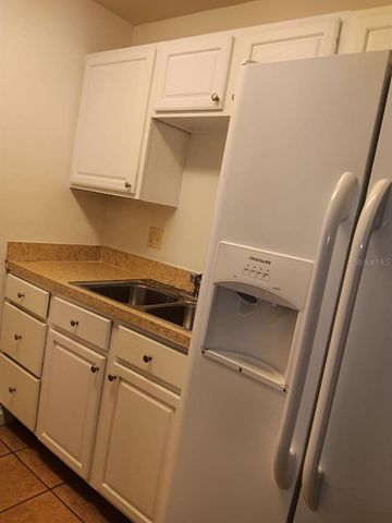 3298 S SEMORAN 25, Orlando, FL 32822