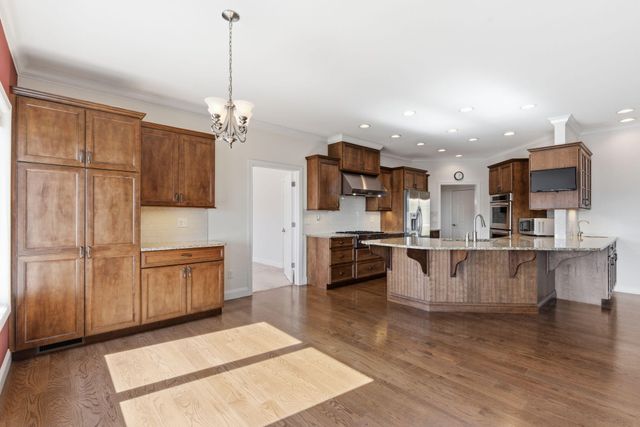 138 Lazarus Road, Branson West, MO 65737