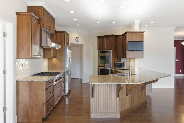 138 Lazarus Road, Branson West, MO 65737