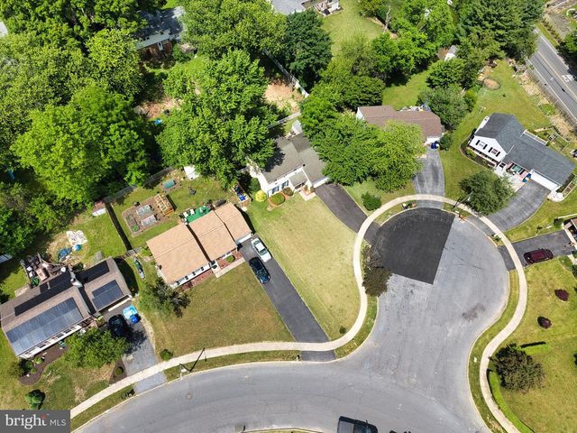 100 NESTSIDE CT, Harrisburg, PA 17110
