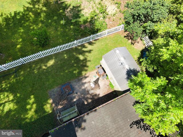 100 NESTSIDE CT, Harrisburg, PA 17110