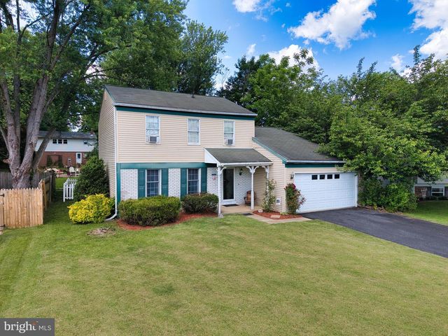 100 NESTSIDE CT, Harrisburg, PA 17110
