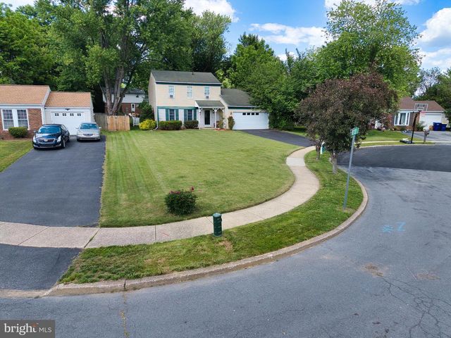 100 NESTSIDE CT, Harrisburg, PA 17110