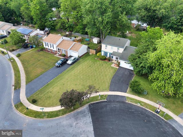 100 NESTSIDE CT, Harrisburg, PA 17110
