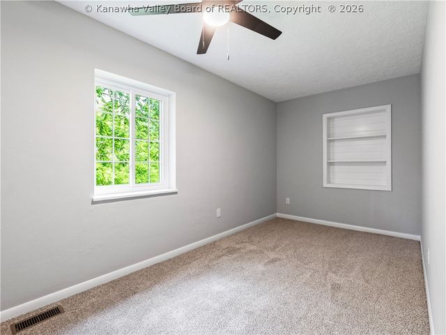 5134 Saulton Drive, Cross Lanes, WV 25313