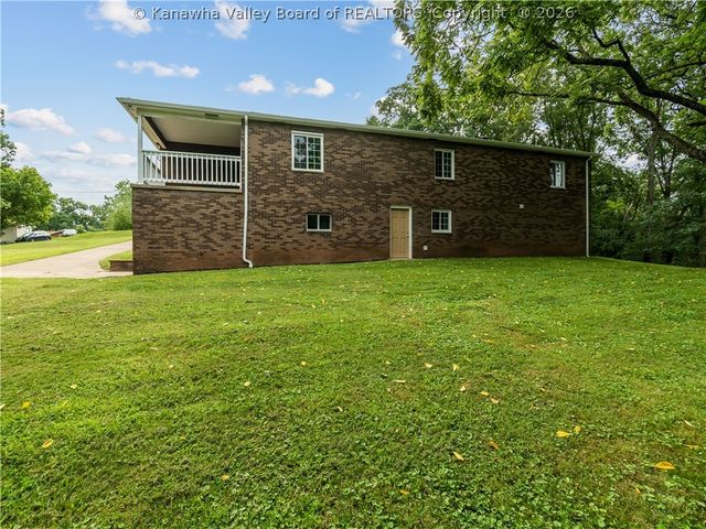 5134 Saulton Drive, Cross Lanes, WV 25313