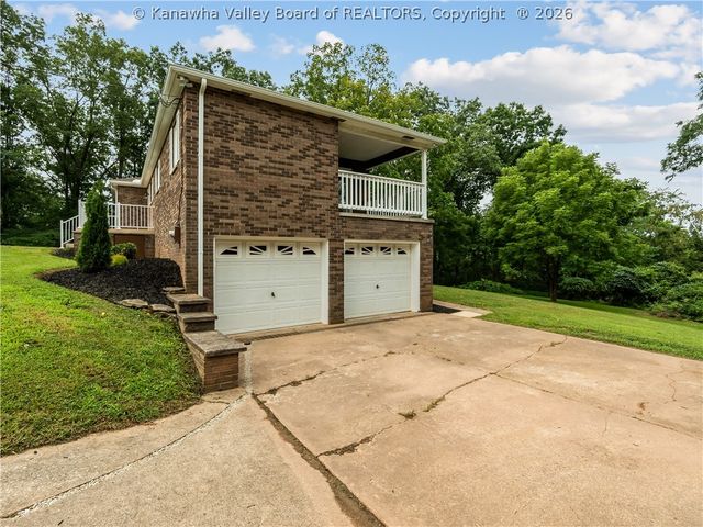 5134 Saulton Drive, Cross Lanes, WV 25313