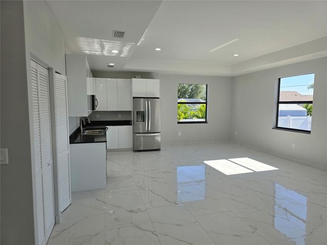 1324 NE 18TH TERRACE, Cape Coral, FL 33909