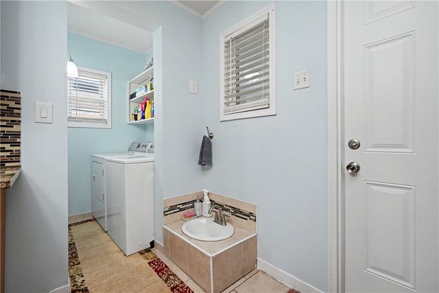 185 Grove Avenue, Dayton, OH 45404