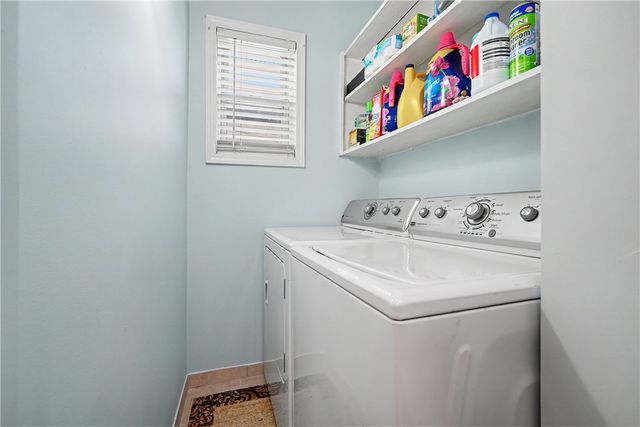 185 Grove Avenue, Dayton, OH 45404