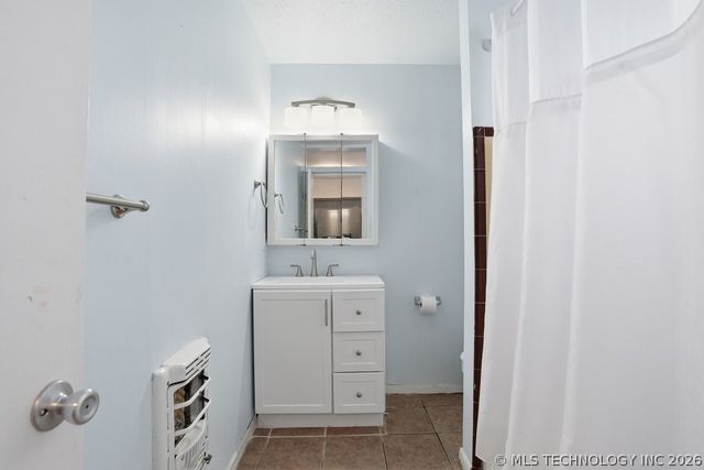 1763 S Xanthus Avenue, Tulsa, OK 74104