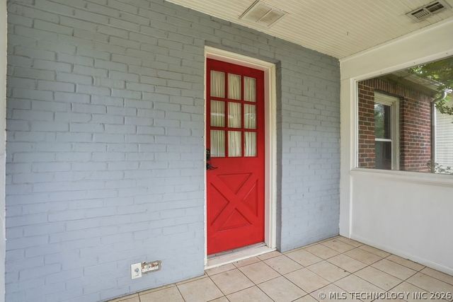 1763 S Xanthus Avenue, Tulsa, OK 74104