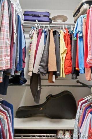 1763 S Xanthus Avenue, Tulsa, OK 74104