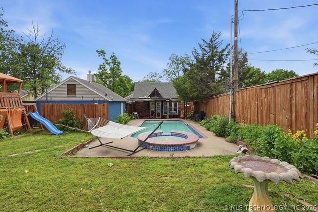 1763 S Xanthus Avenue, Tulsa, OK 74104