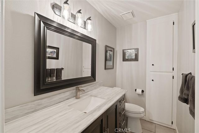 7812 Connie Dr, Huntington Beach, CA 92648