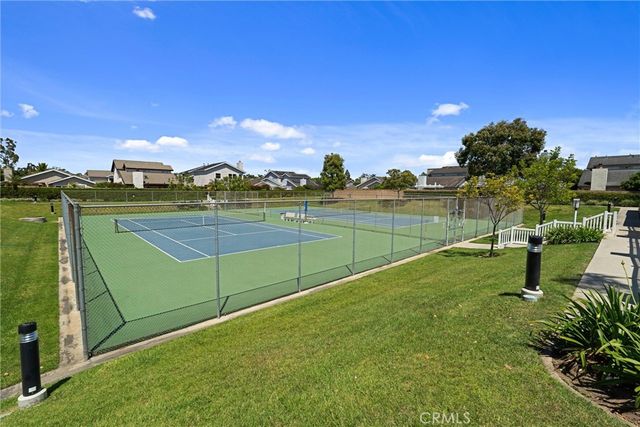 7812 Connie Dr, Huntington Beach, CA 92648