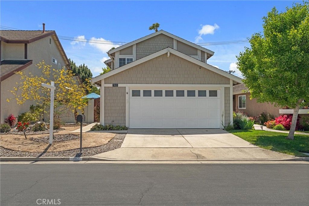 7812 Connie Dr, Huntington Beach, CA 92648