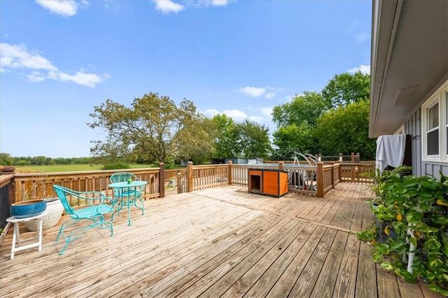 22014 W 223rd Street, Spring Hill, KS 66083