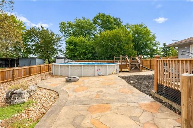 22014 W 223rd Street, Spring Hill, KS 66083