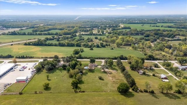 22014 W 223rd Street, Spring Hill, KS 66083