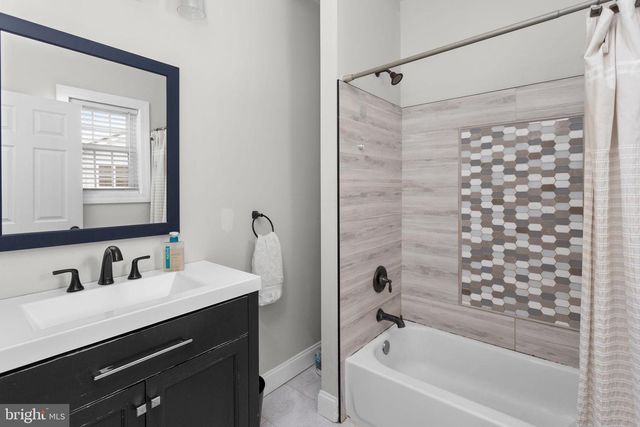 403 CARPENTER ST, Bordentown, NJ 08505