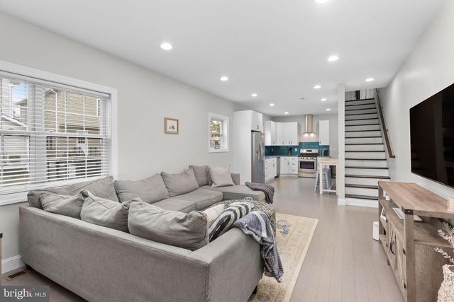403 CARPENTER ST, Bordentown, NJ 08505