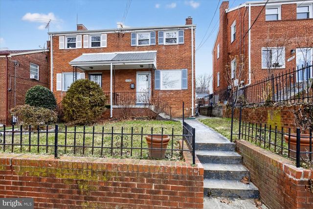 4336 DUBOIS PL SE, Washington, DC 20019