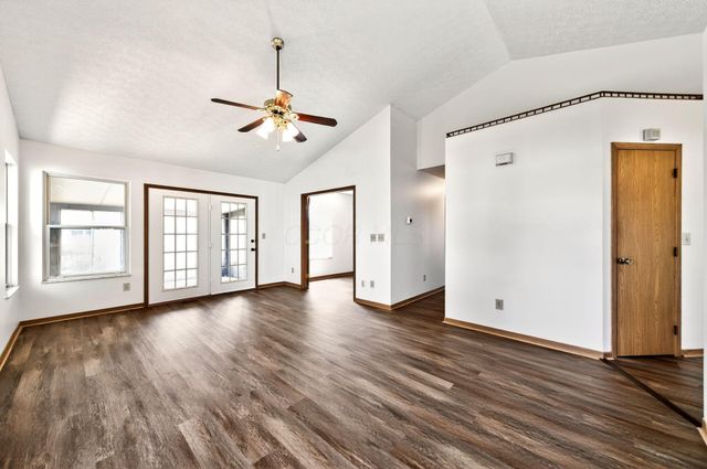 1081 Esther Drive, Columbus, OH 43207