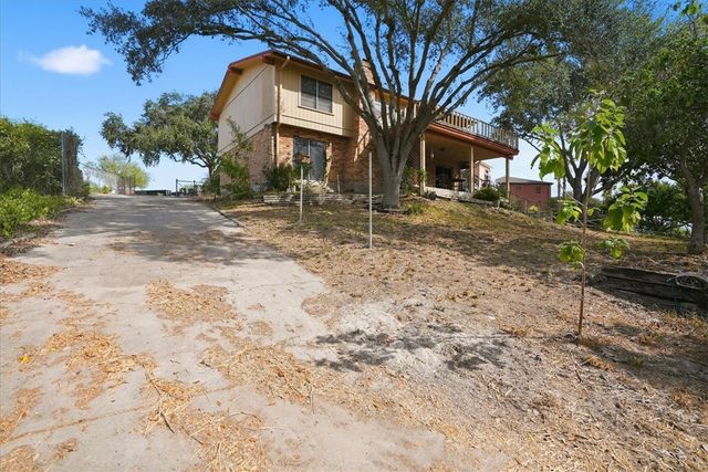 117 Knoll Trail, Sandia, TX 78383
