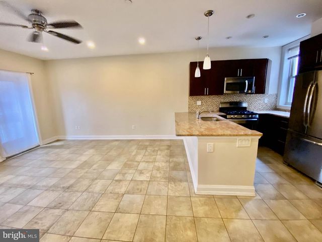 425-27 S BROAD ST #2ND FL, Philadelphia, PA 19147