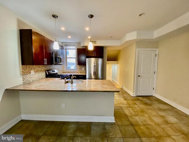 425-27 S BROAD ST #2ND FL, Philadelphia, PA 19147