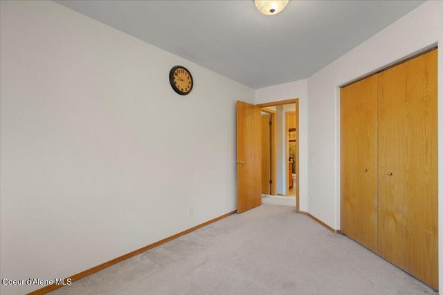 3089 E LAKE FOREST DR, Hayden Lake, ID 83835