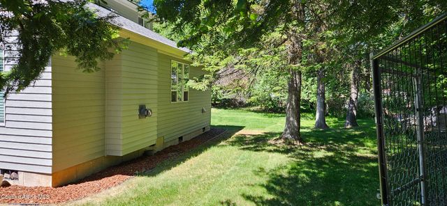 3089 E LAKE FOREST DR, Hayden Lake, ID 83835