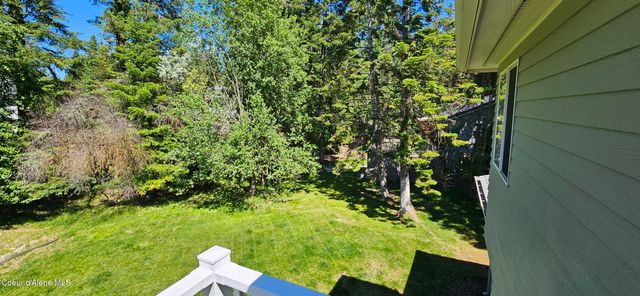 3089 E LAKE FOREST DR, Hayden Lake, ID 83835