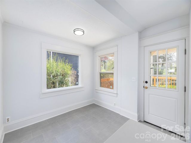273 Hillside Street, Asheville, NC 28801