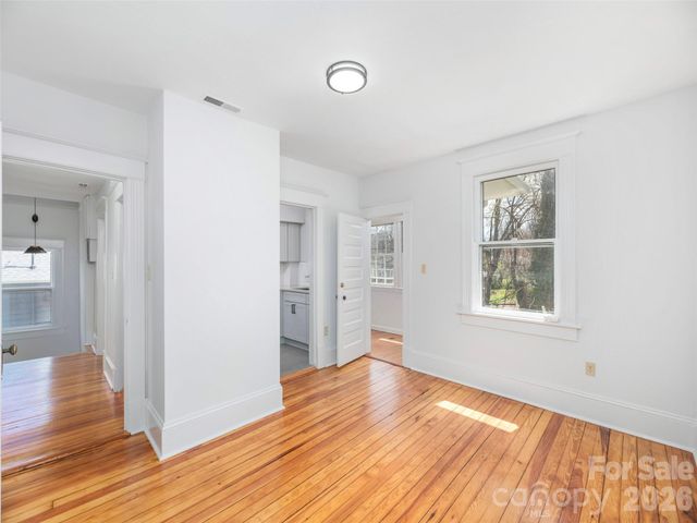 273 Hillside Street, Asheville, NC 28801
