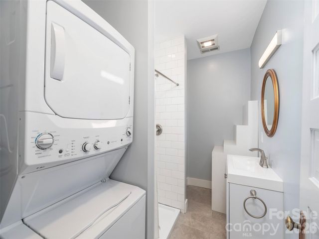 273 Hillside Street, Asheville, NC 28801