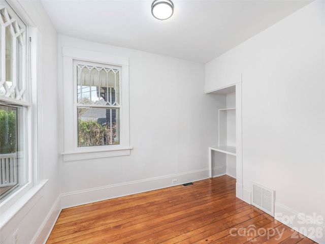 273 Hillside Street, Asheville, NC 28801