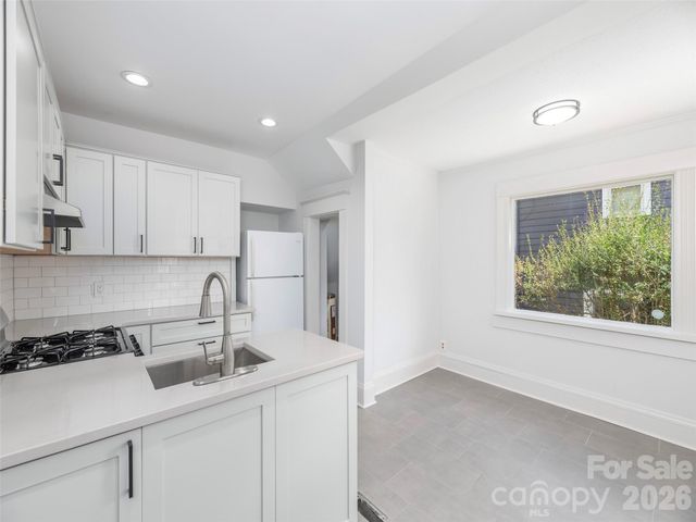 273 Hillside Street, Asheville, NC 28801
