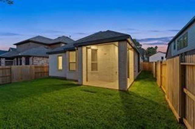 707 Lacebark Elm Trail, Conroe, TX 77318