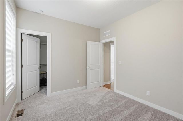 131 SE Briar Valley Lane, Blue Springs, MO 64064