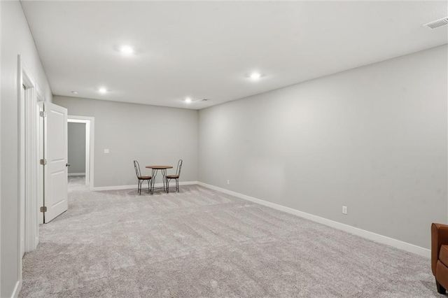 131 SE Briar Valley Lane, Blue Springs, MO 64064