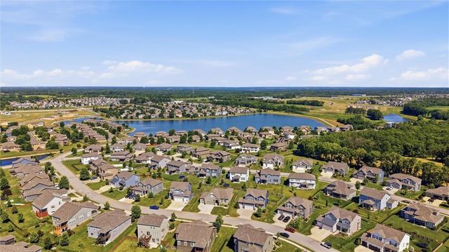 131 SE Briar Valley Lane, Blue Springs, MO 64064