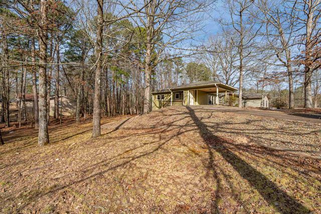 2 Escocia Lane, Hot Springs Village, AR 71909