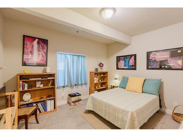 4535 Bishopsgate Dr, Windsor, CO 80550