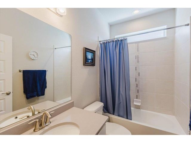 4535 Bishopsgate Dr, Windsor, CO 80550