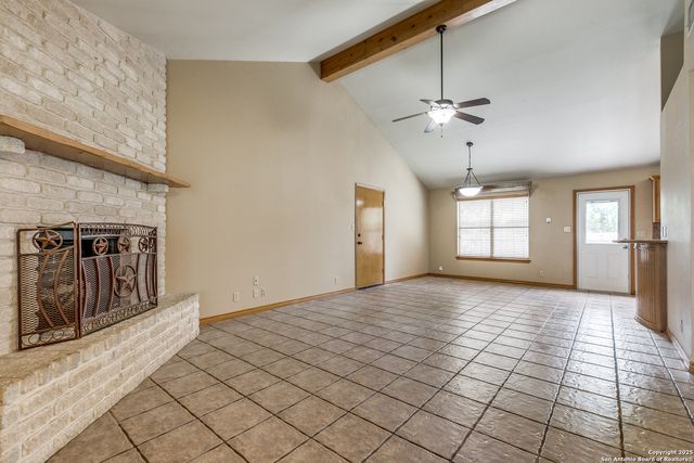 101 Sylvester, Poth, TX 78147